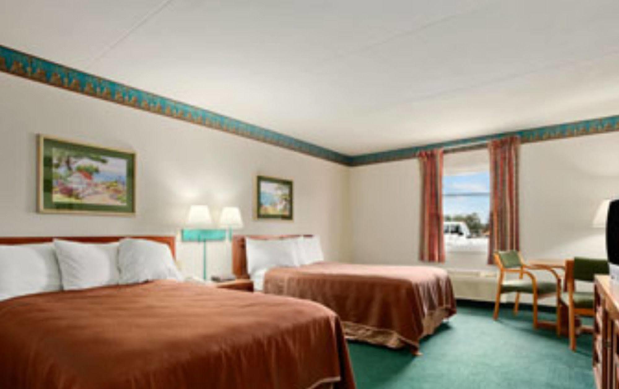 Diamond Carlisle Hotel Kültér fotó